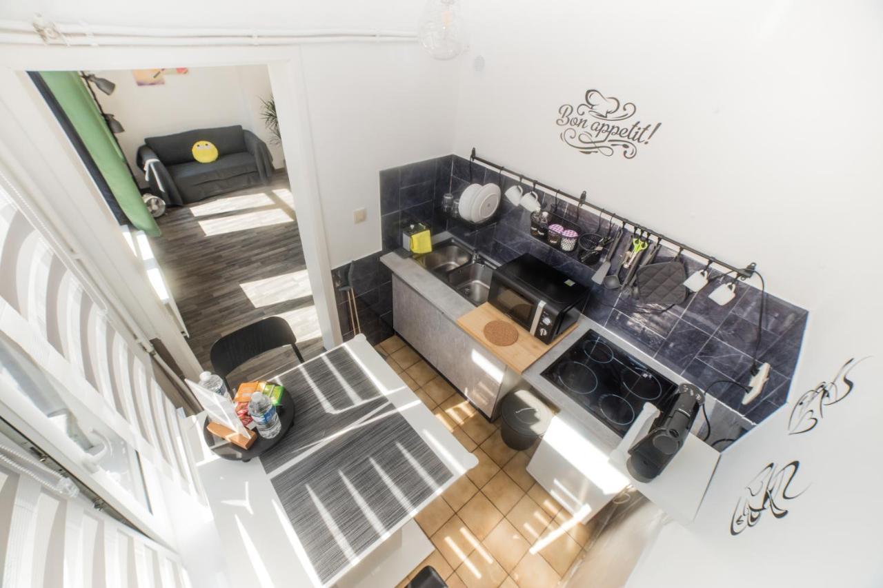 City Centre Hidden Gem! Apartment For Up To 3 People Брюссель Экстерьер фото